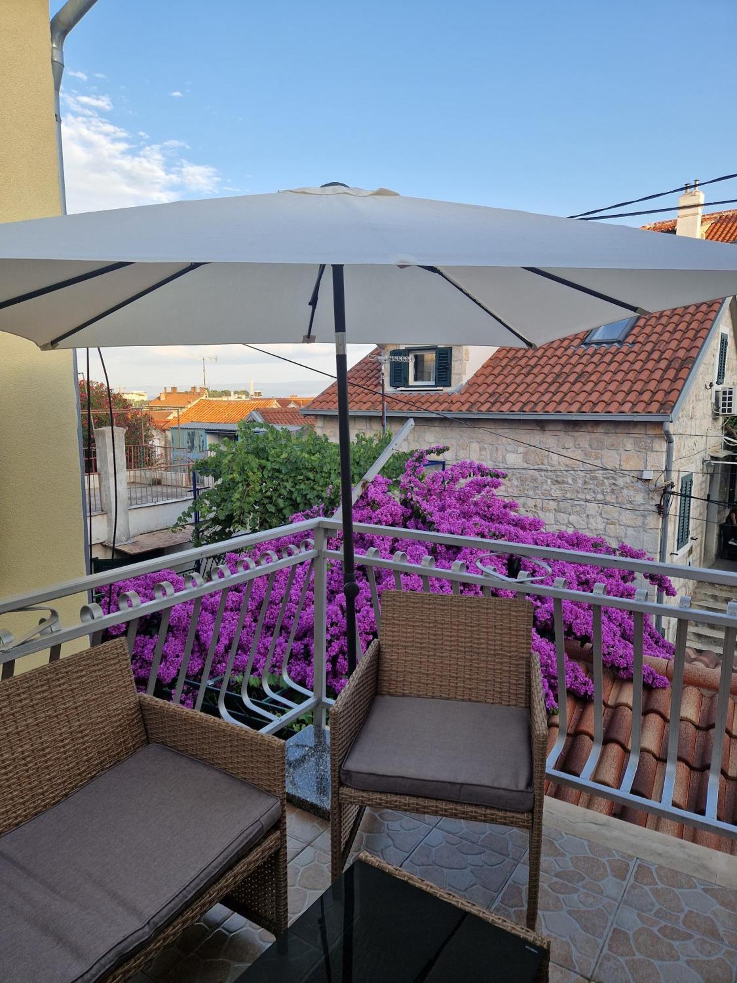 Duje Apartament *