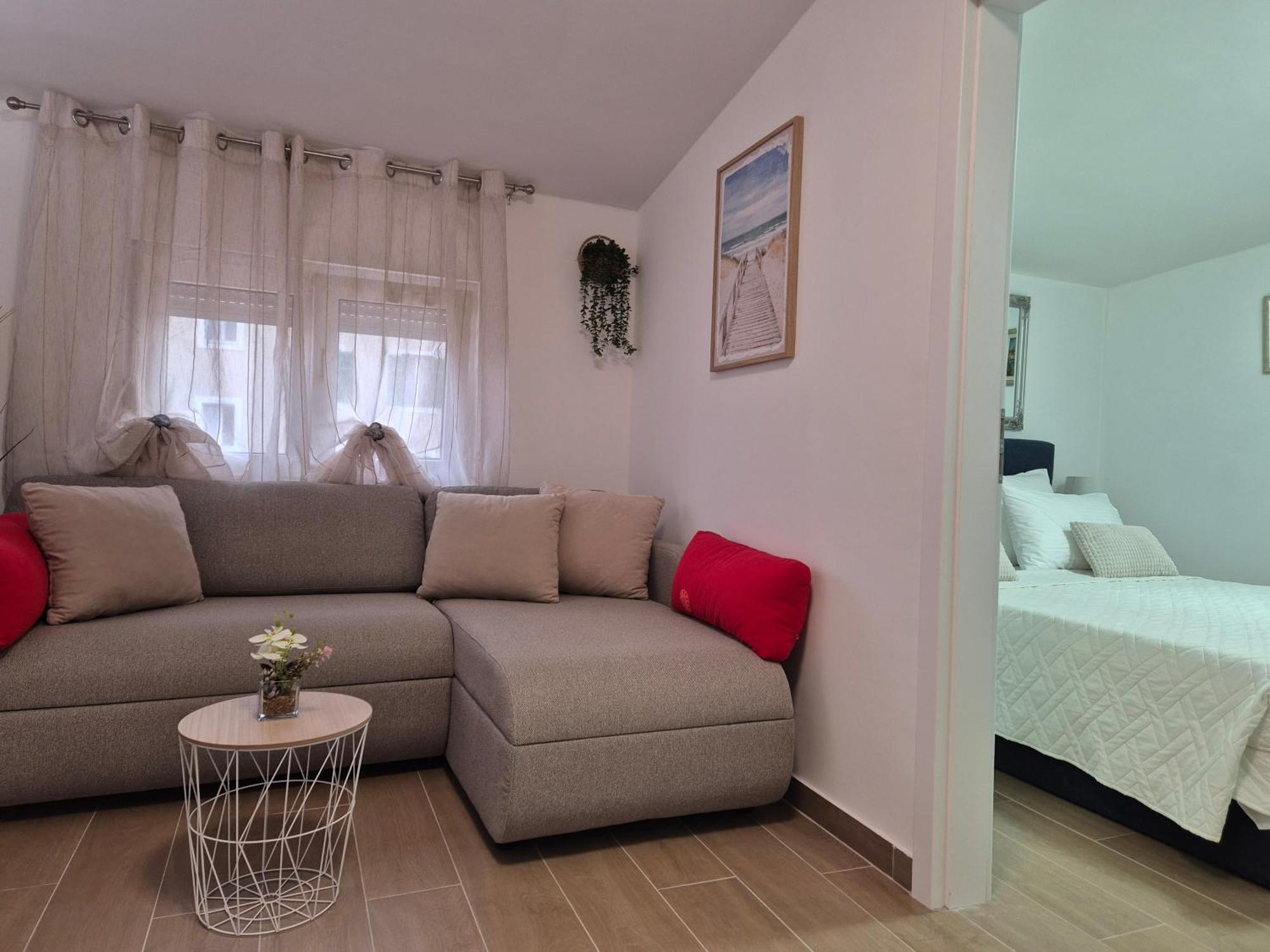 Apartment Duje *