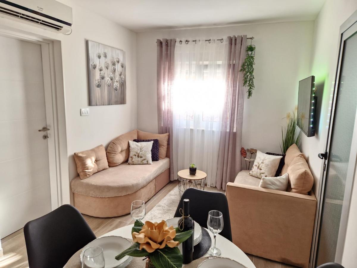 Duje Apartment Split