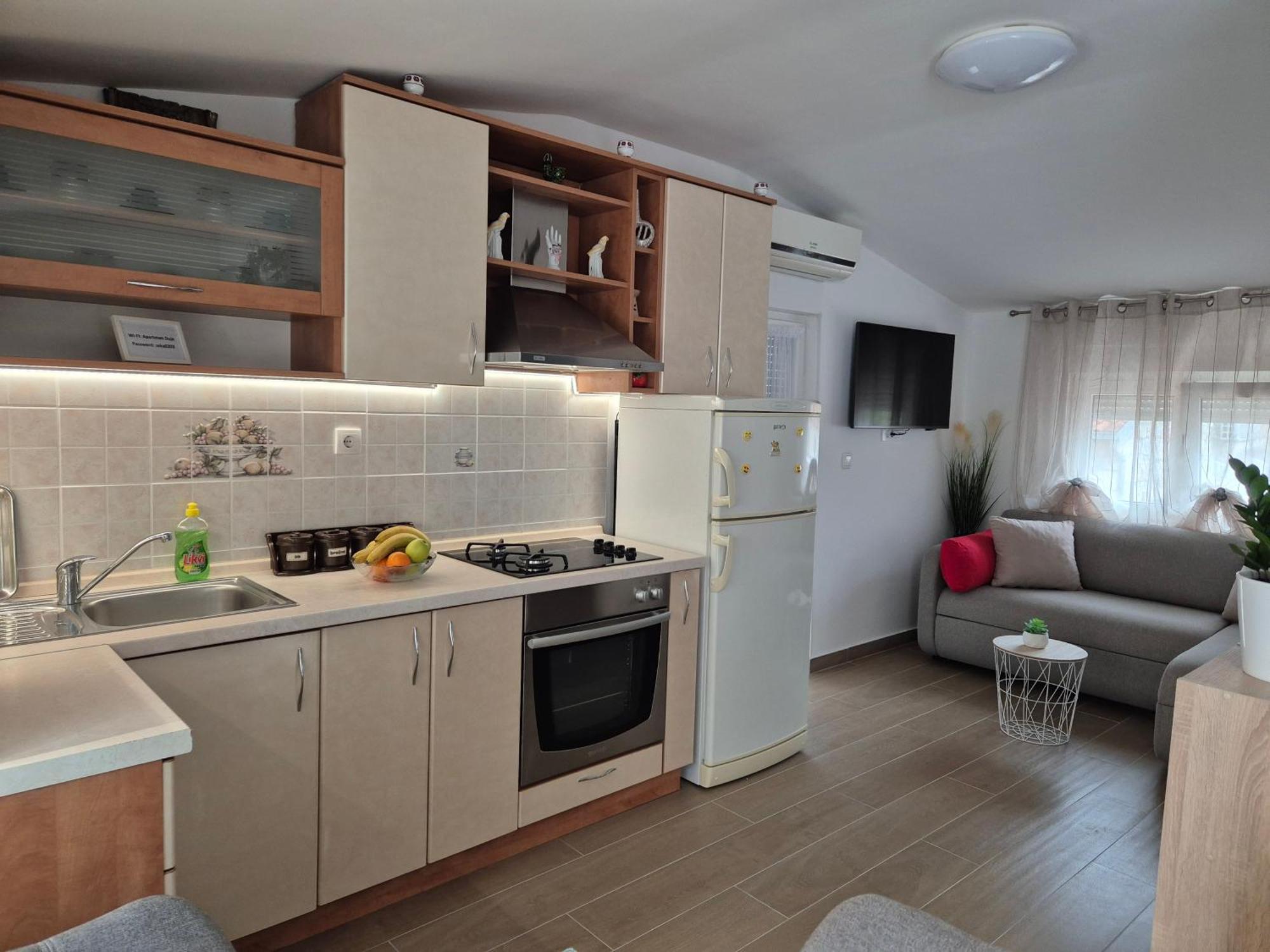 Duje Apartment Split